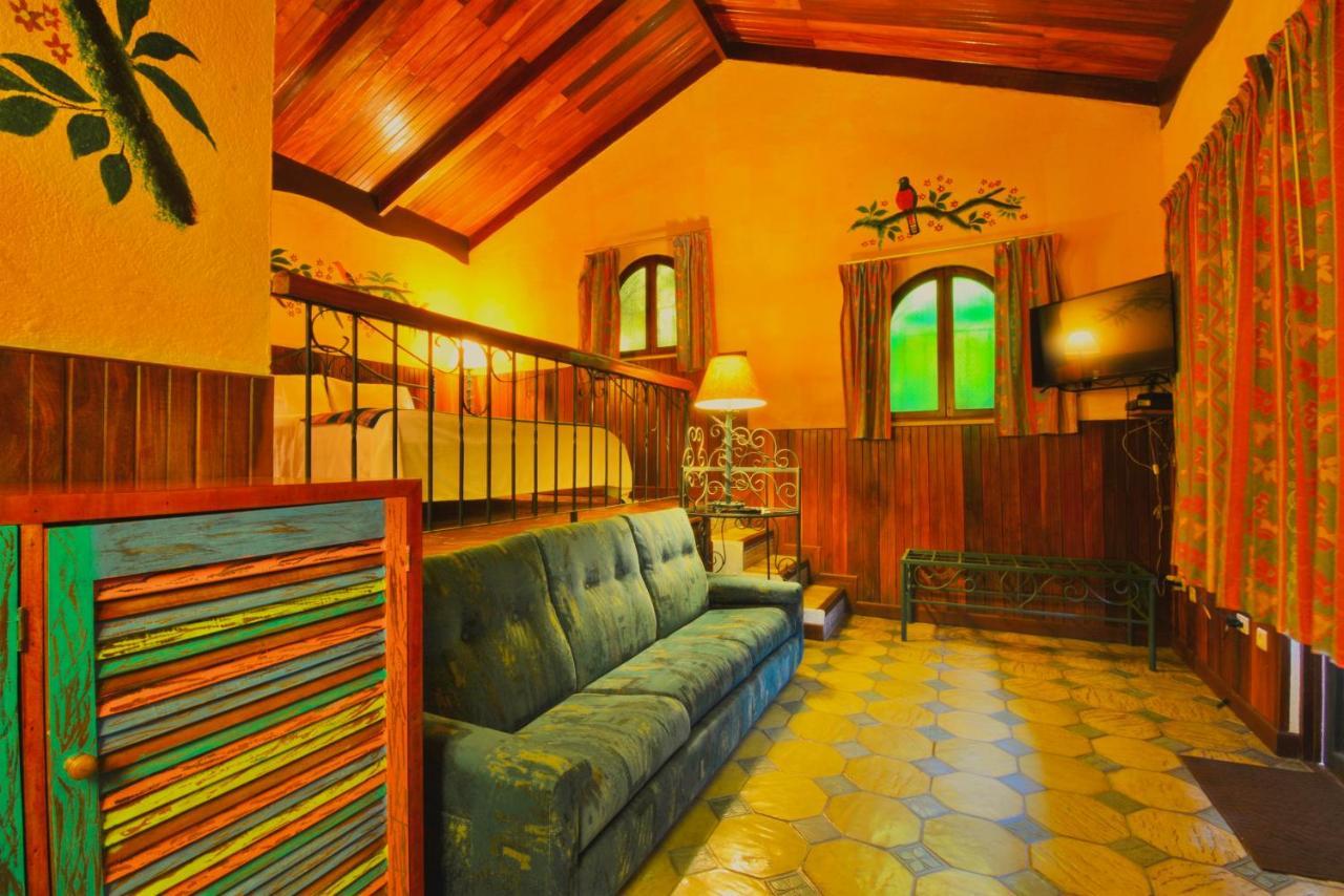 Hotel La Mansion Inn Arenal Nuevo Arenal Pokoj fotografie
