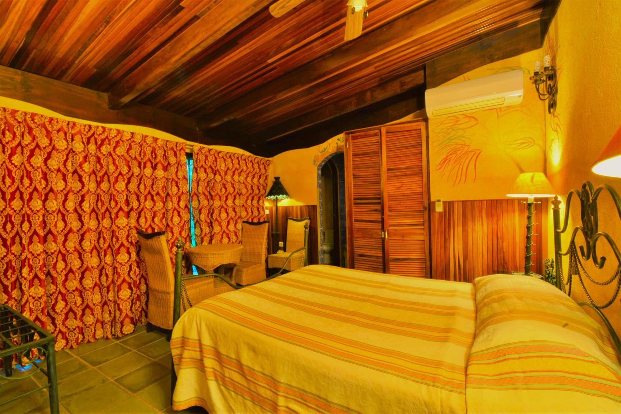Hotel La Mansion Inn Arenal Nuevo Arenal Pokoj fotografie